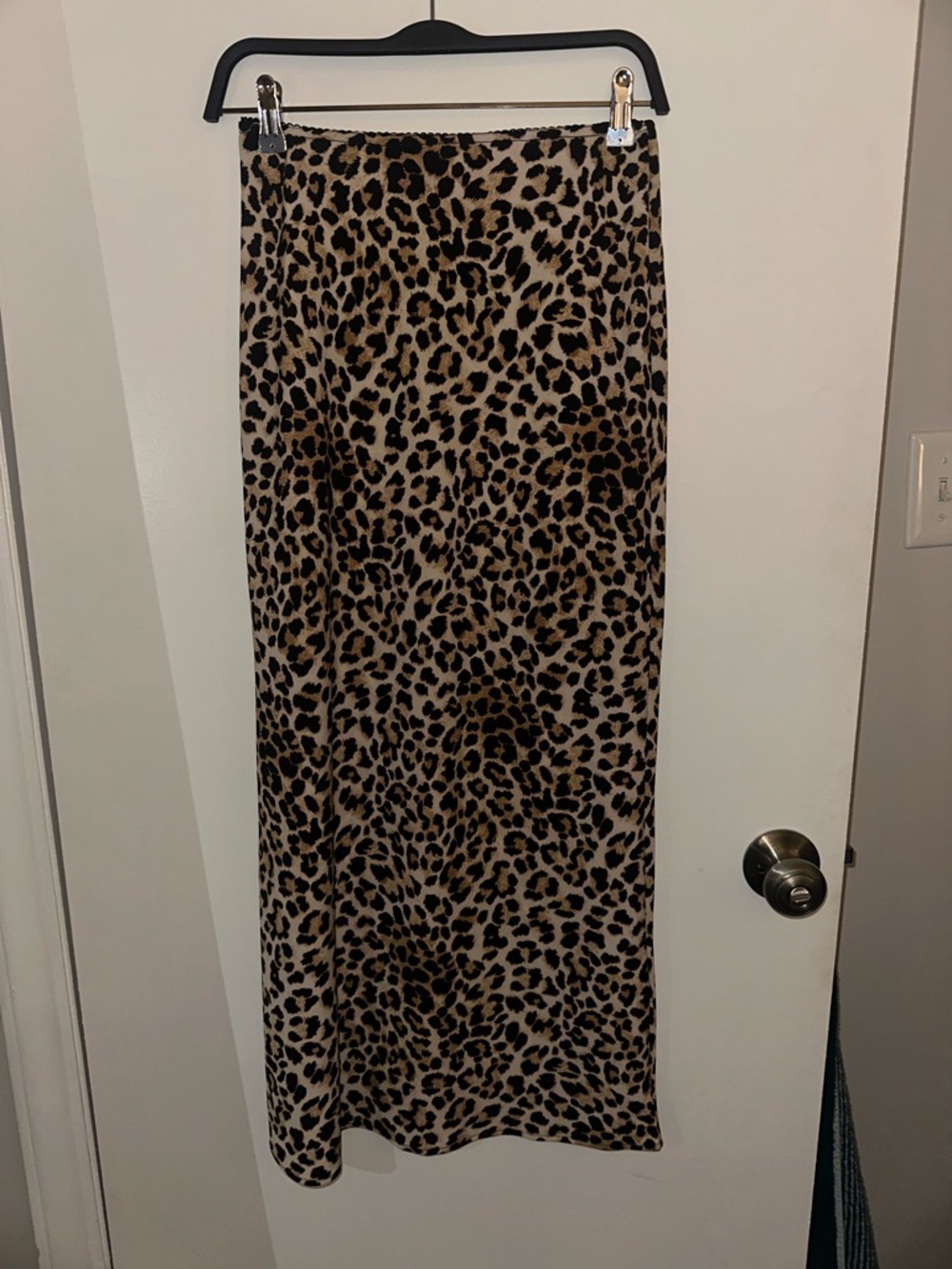 Topshop Leopard Print Maxi Skirt in Tan and Black